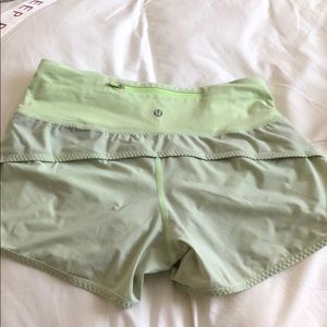 Lulu Lemon Speed Short